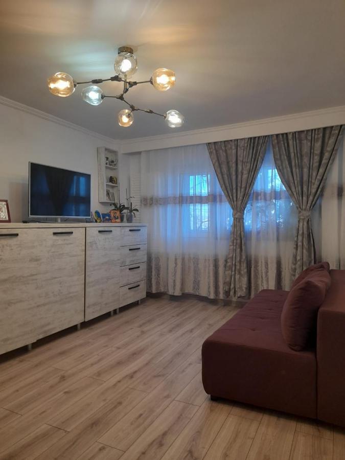 Apartament Piteşti Esterno foto